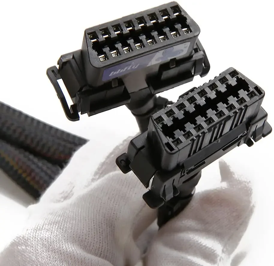 OBD2 Splitter 16 Pin OBD II Splitter Erweiterung 1x männlich und 2x weiblich Erweiterung 30cm Autocode Leser OBD Adapterkabel
